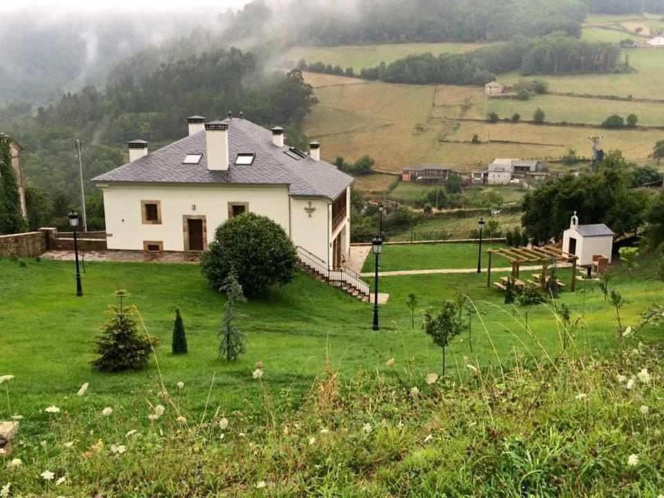 Apartamentos Rurales Los Mazos Boal Eksteriør billede