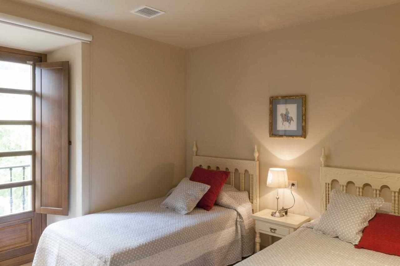 Apartamentos Rurales Los Mazos Boal Eksteriør billede